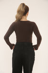 LONG SLEEVE FITTED CROP | CHOCOLATE