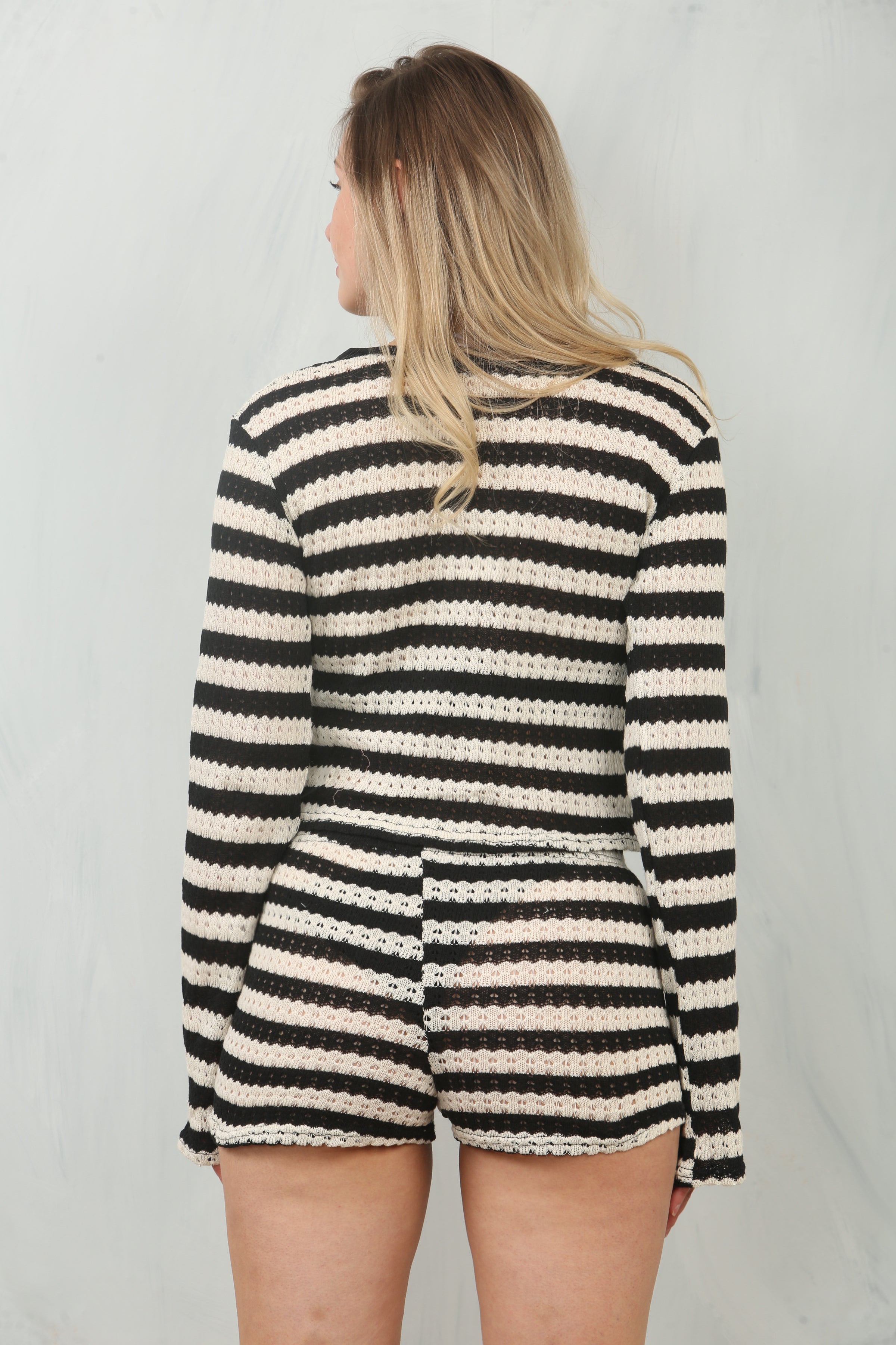 MONOCHROME STRIPED TIE FRONT TOP & HOT PANTS SET | BLACK & CREAM